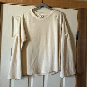 Loveriche Cream Bell Sleeved Top Size Large